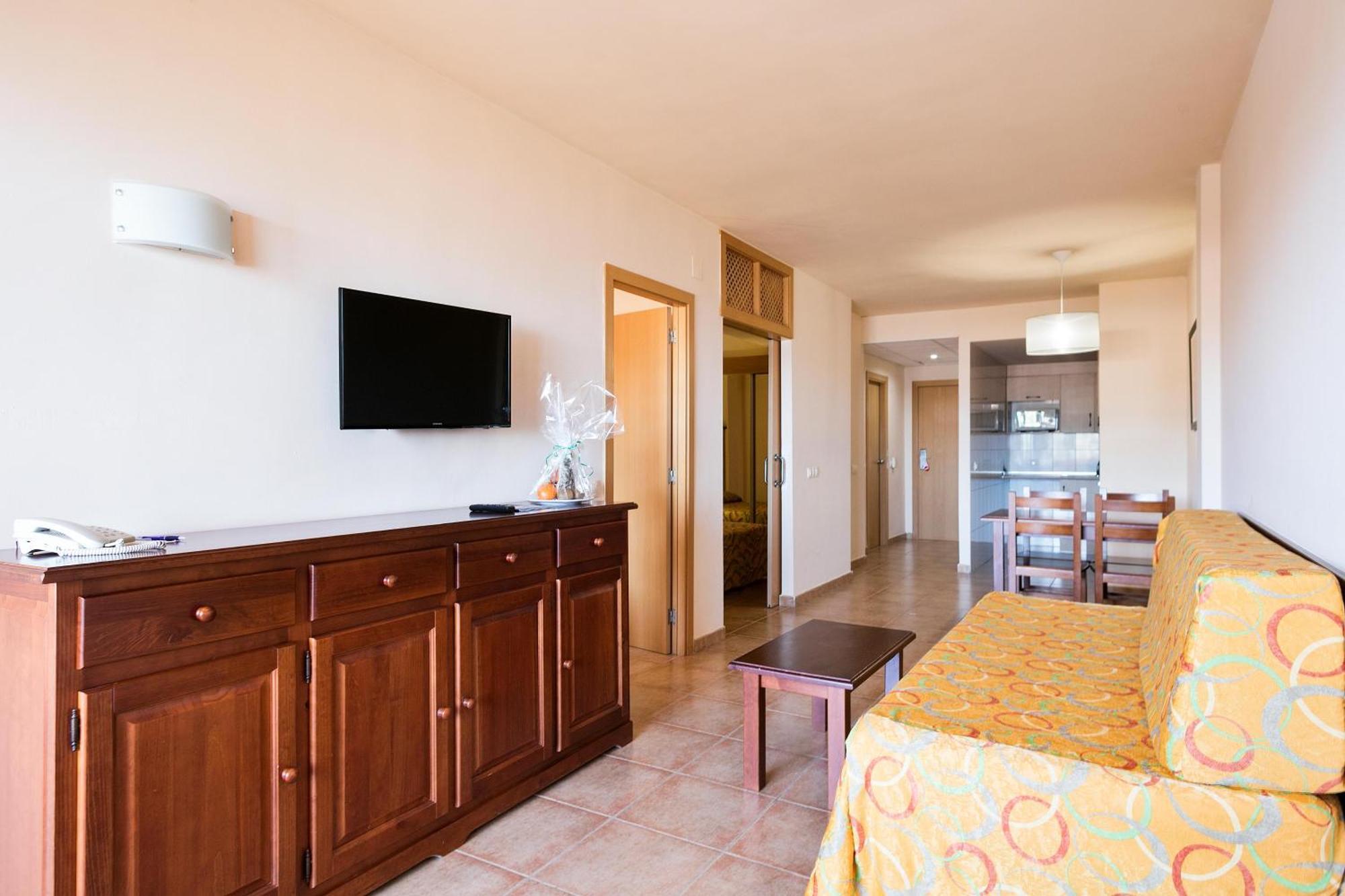 Apartamentos Best Alcazar La Herradura  Exterior photo